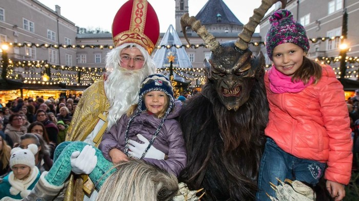 Mikulášska akcia na trhoch v Salzburgu.