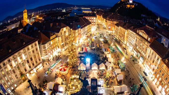 Adventný jarmok v Štajerskom Hradci.