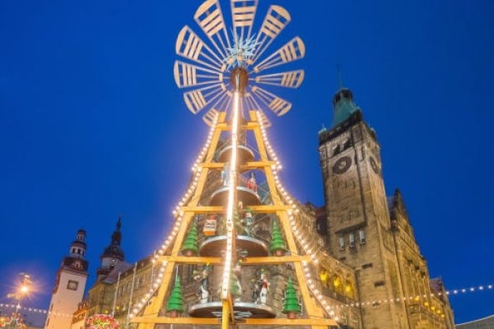 Vianočná pyramída v Chemnitz.
