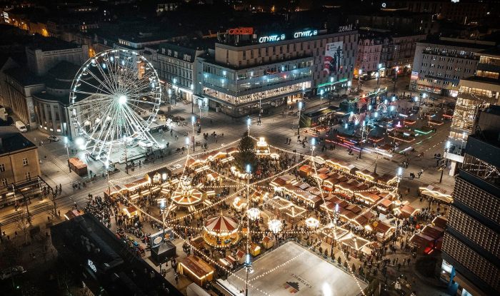 Adventné trhy v Katoviciach.